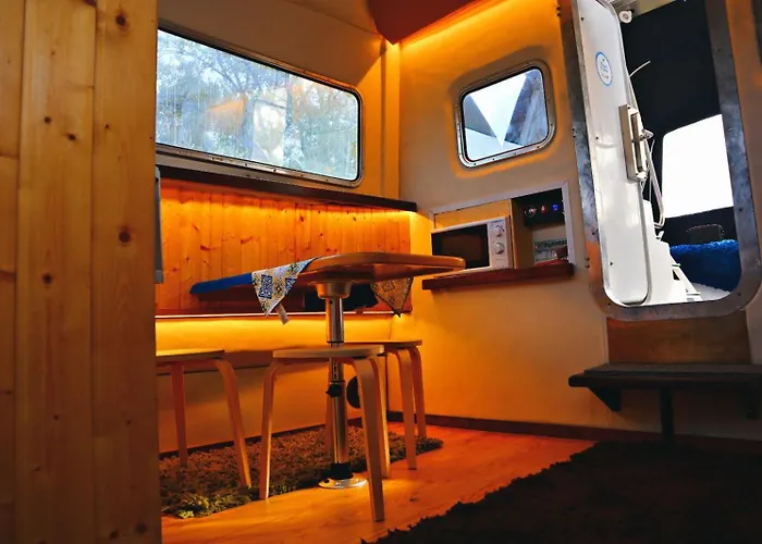 Botel Sleepboat Luxlife Yatch *