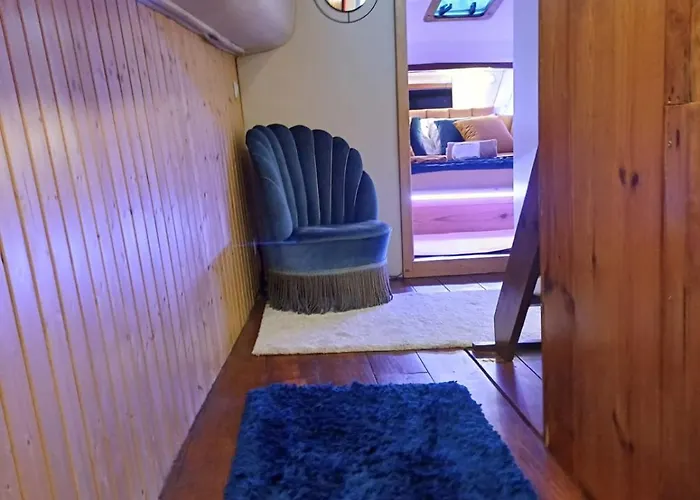 Sleepboat Luxlife Yatch Porto