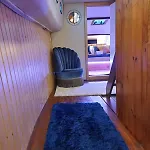 Sleepboat Luxlife Yatch Oporto