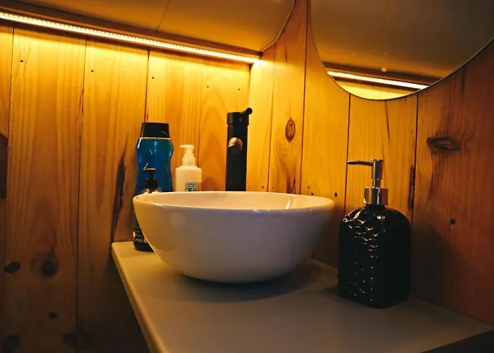 Sleepboat Luxlife Yatch * Oporto